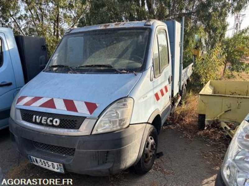 IVECO DAILY - 2010 - 156734KM - AN595DJ - Товарен бус: снимка 3 IVECO DAILY - 2010 - 156734KM - AN595DJ - Товарен бус: снимка 3