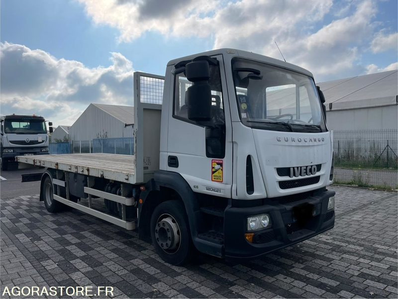 IVECO EUROCARGO PLATEAU - 2015 - 295 000KM - Бордови камион: снимка 1 IVECO EUROCARGO PLATEAU - 2015 - 295 000KM - Бордови камион: снимка 1