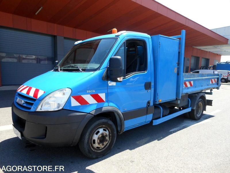 Iveco Daily 35C15 3.0 litres 146cv tri benne - Бус самосвал: снимка 1 Iveco Daily 35C15 3.0 litres 146cv tri benne - Бус самосвал: снимка 1