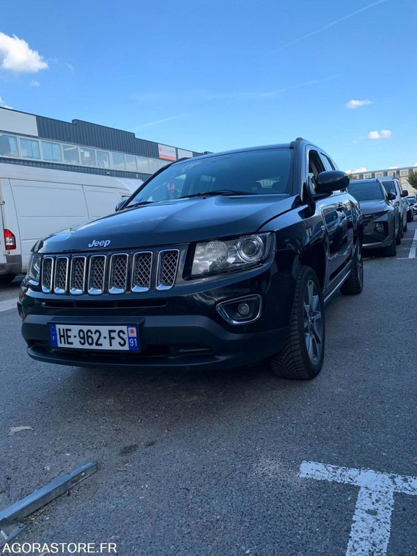 JEEP COMPASS LIMITED 2014 102852KM - Джип: снимка 4 JEEP COMPASS LIMITED 2014 102852KM - Джип: снимка 4