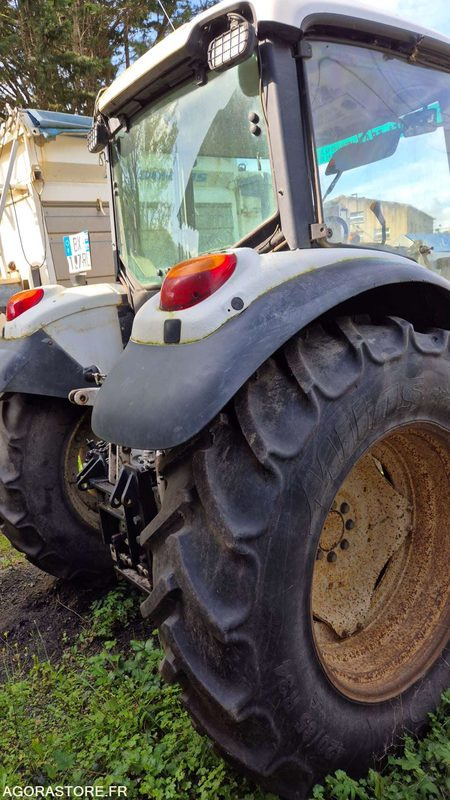 JHON DEERE M6220 - 2004 - Трактор: снимка 3 JHON DEERE M6220 - 2004 - Трактор: снимка 3
