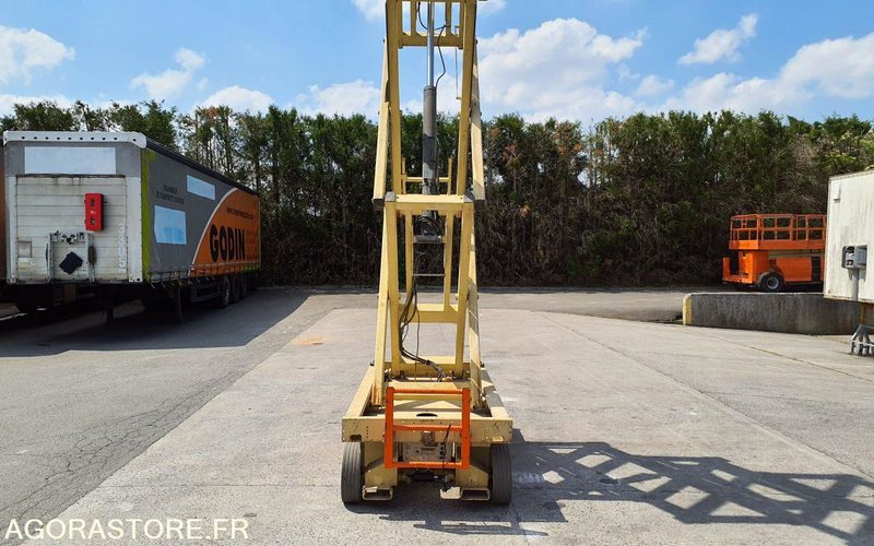 JLG 2646 ES NACELLE CISEAU ÉLECTRIQUE 10 M ÉTROIT - Работна площадка: снимка 3 JLG 2646 ES NACELLE CISEAU ÉLECTRIQUE 10 M ÉTROIT - Работна площадка: снимка 3
