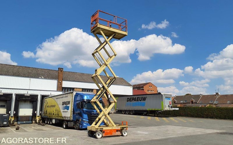 JLG 2646 ES NACELLE CISEAU ÉLECTRIQUE 10 M ÉTROIT - Работна площадка: снимка 1 JLG 2646 ES NACELLE CISEAU ÉLECTRIQUE 10 M ÉTROIT - Работна площадка: снимка 1