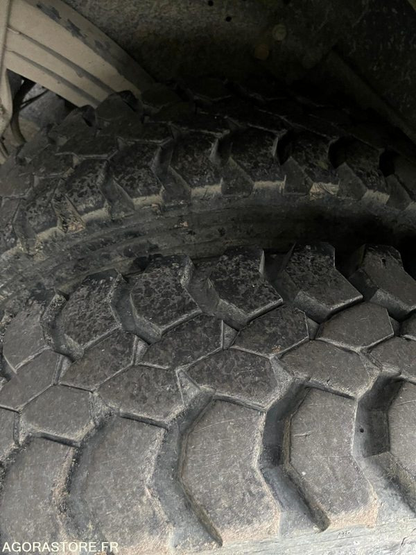 Камион CAMION 8X4 BENNE RONDE IVECO X-WAY 480 76 000 KM 2019: снимка 6