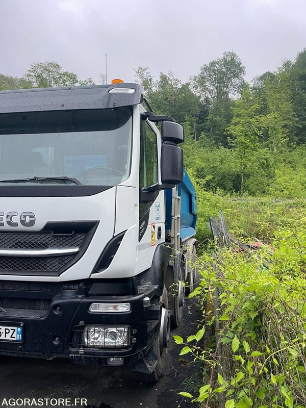 Камион CAMION 8X4 BENNE RONDE IVECO X-WAY 480 76 000 KM 2019: снимка 8