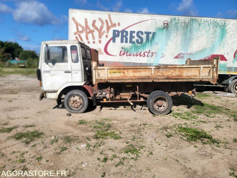 CAMION-BENNE-RENAULT-JK75-1986/181289 KM - Камион: снимка 2 CAMION-BENNE-RENAULT-JK75-1986/181289 KM - Камион: снимка 2