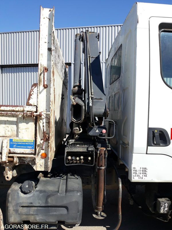 Камион CAMION BI-BENNE + GRUE - PL RENAULT MILDIUM 180 DCI Db - 2003 / 263 610 KM: снимка 10
