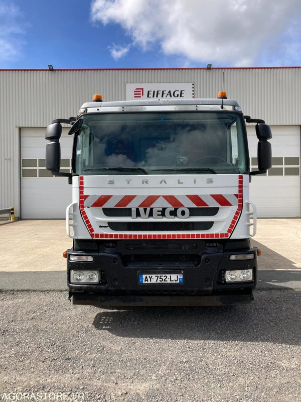 CAMION PLATEAU 6x2 IVECO STRALIS 260S31 + GRUE PK15500 - Année 2008 - 483 000 km - Камион: снимка 2 CAMION PLATEAU 6x2 IVECO STRALIS 260S31 + GRUE PK15500 - Année 2008 - 483 000 km - Камион: снимка 2