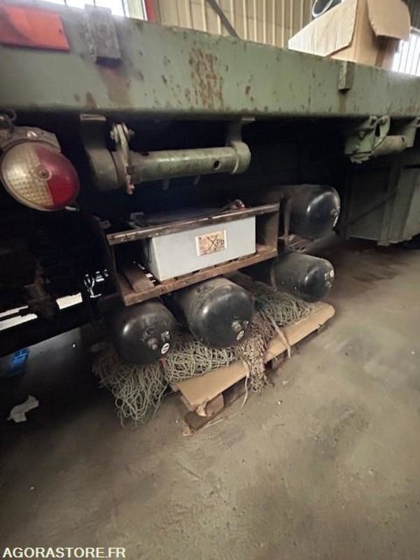 CAMION UNIC - 1974 / 82262 KM - Камион: снимка 4 CAMION UNIC - 1974 / 82262 KM - Камион: снимка 4