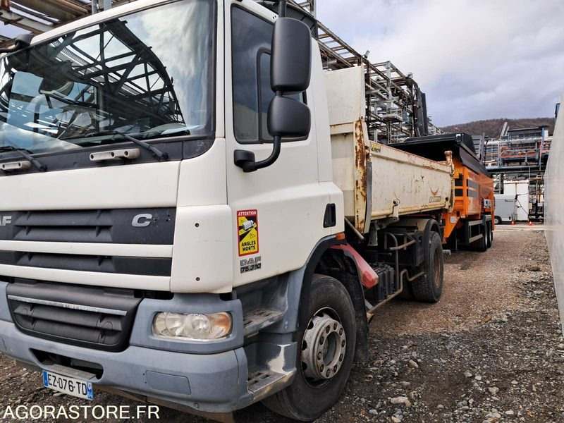 DAF - CF75 - Benne - 2007 / 200521 KM (2892) - Камион: снимка 3 DAF - CF75 - Benne - 2007 / 200521 KM (2892) - Камион: снимка 3