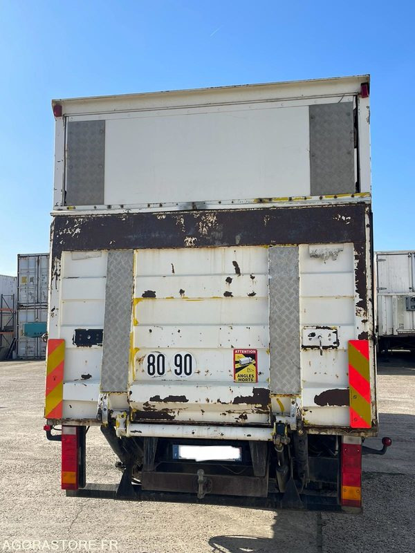 MAN 9-153 - 1995 - 560 362 KMS - Камион: снимка 4 MAN 9-153 - 1995 - 560 362 KMS - Камион: снимка 4