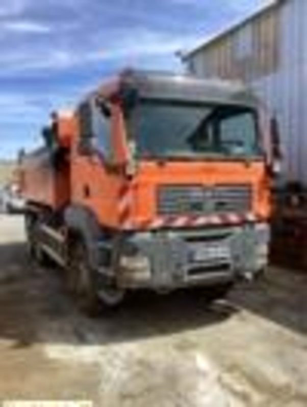 MAN - TGA 33.440 6X4 BB EURO 4 2007 - 483593 km (p2102161) - Камион: снимка 1 MAN - TGA 33.440 6X4 BB EURO 4 2007 - 483593 km (p2102161) - Камион: снимка 1
