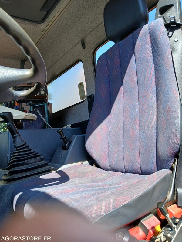 Камион MERCEDES CAMION BENNE - 2000 - 193905 KMS: снимка 16
