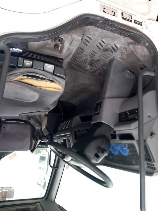 PORTEUR RENAULT MIDLUM - 2005 - 282789 Kms - Камион: снимка 3 PORTEUR RENAULT MIDLUM - 2005 - 282789 Kms - Камион: снимка 3