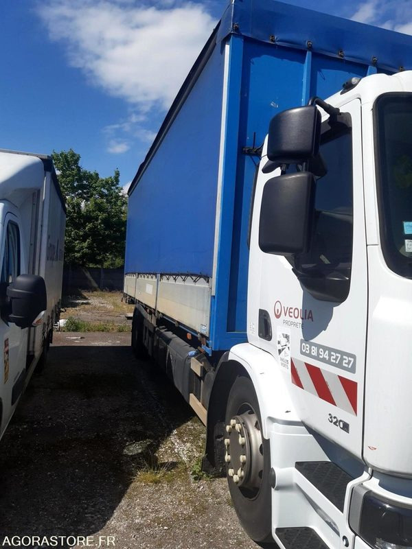 PORTEUR SAVOYARDE HAYON DHOLLANDIA (R51572) - RENAULT PREMIUM - 2008 - 542870 Km - Камион: снимка 3 PORTEUR SAVOYARDE HAYON DHOLLANDIA (R51572) - RENAULT PREMIUM - 2008 - 542870 Km - Камион: снимка 3