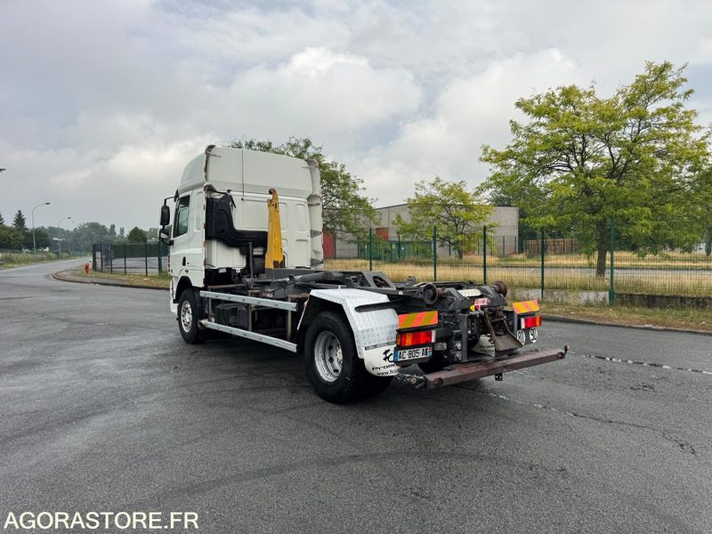 Porteur DAF CF460 19T Ampliroll GUIMA - 2009 - 801000km - Камион: снимка 4 Porteur DAF CF460 19T Ampliroll GUIMA - 2009 - 801000km - Камион: снимка 4