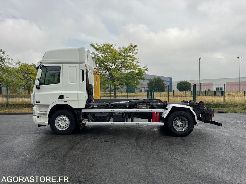 Камион Porteur DAF CF460 19T Ampliroll GUIMA - 2009 - 801000km: снимка 8