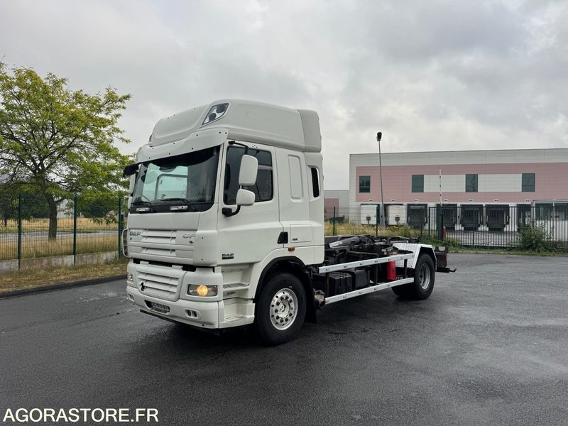 Porteur DAF CF460 19T Ampliroll GUIMA - 2009 - 801000km - Камион: снимка 1 Porteur DAF CF460 19T Ampliroll GUIMA - 2009 - 801000km - Камион: снимка 1