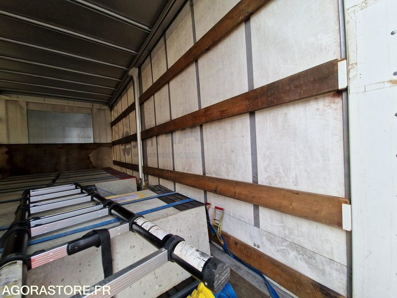 Камион Porteur Renault Midlum - 2010 - 427955 - AR331SW: снимка 32 Камион Porteur Renault Midlum - 2010 - 427955 - AR331SW: снимка 32