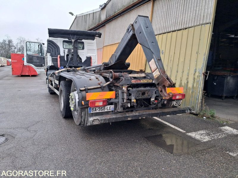 R51857-PORTEUR POLYBENNE VOLVO FM 370-ANNÉE 2010-BRAS GUIMA PALFINGER-502085 KM - Камион: снимка 3 R51857-PORTEUR POLYBENNE VOLVO FM 370-ANNÉE 2010-BRAS GUIMA PALFINGER-502085 KM - Камион: снимка 3