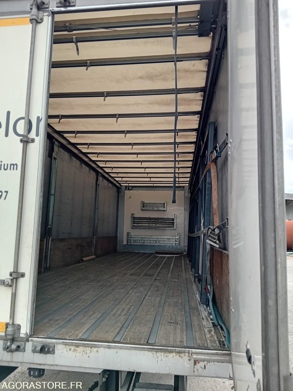 RENAULT - D MED 210 DTI5 - 2014 / 681575 KM (2537) - Камион: снимка 4 RENAULT - D MED 210 DTI5 - 2014 / 681575 KM (2537) - Камион: снимка 4