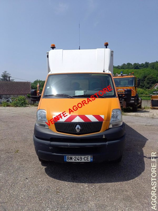 RENAULT MASCOTT avec caisse PALKIT - 2005 - 136765 KM - Камион: снимка 2 RENAULT MASCOTT avec caisse PALKIT - 2005 - 136765 KM - Камион: снимка 2