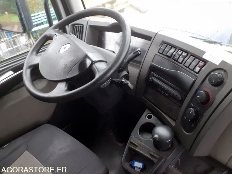 RENAULT - MIDLUM 16T - 2012 / 622675 KM (CC-531-HD) - Камион: снимка 4 RENAULT - MIDLUM 16T - 2012 / 622675 KM (CC-531-HD) - Камион: снимка 4