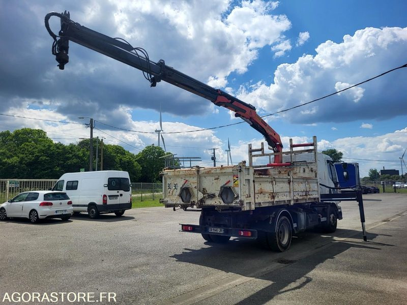 RENAULT MIDLUM 220 DXI - GRUE PALFINGER PK 10000 - BENNE - 2007 - 480000 KM - Камион: снимка 4 RENAULT MIDLUM 220 DXI - GRUE PALFINGER PK 10000 - BENNE - 2007 - 480000 KM - Камион: снимка 4