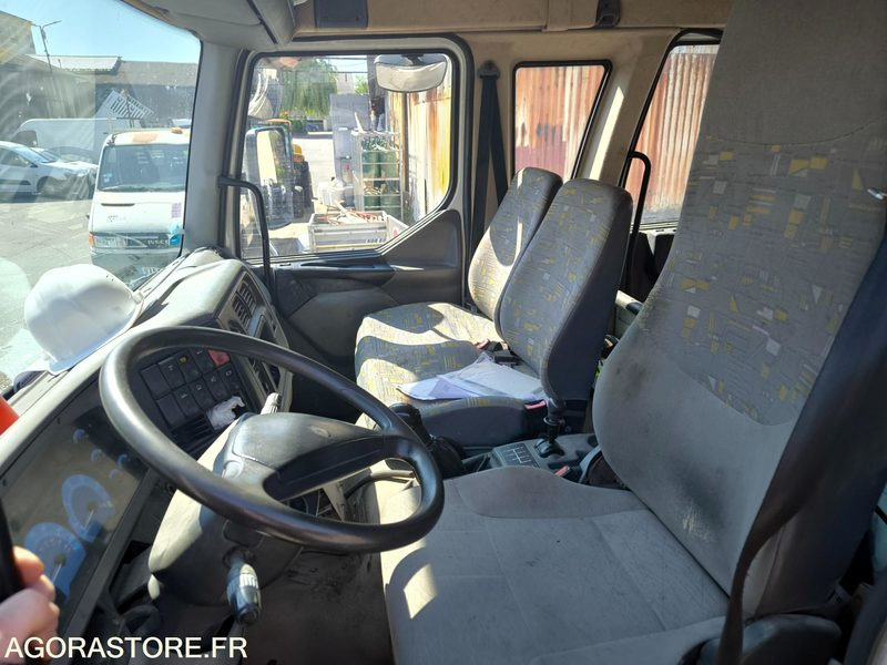 RENAULT PL Type Benne MILDIUM 210 192610kms 2002 - Камион: снимка 4 RENAULT PL Type Benne MILDIUM 210 192610kms 2002 - Камион: снимка 4