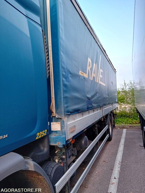 RENAULT PREMIUM 380.26 - Bâché - 2012 / 801917 KM (2252) - Камион: снимка 5 RENAULT PREMIUM 380.26 - Bâché - 2012 / 801917 KM (2252) - Камион: снимка 5