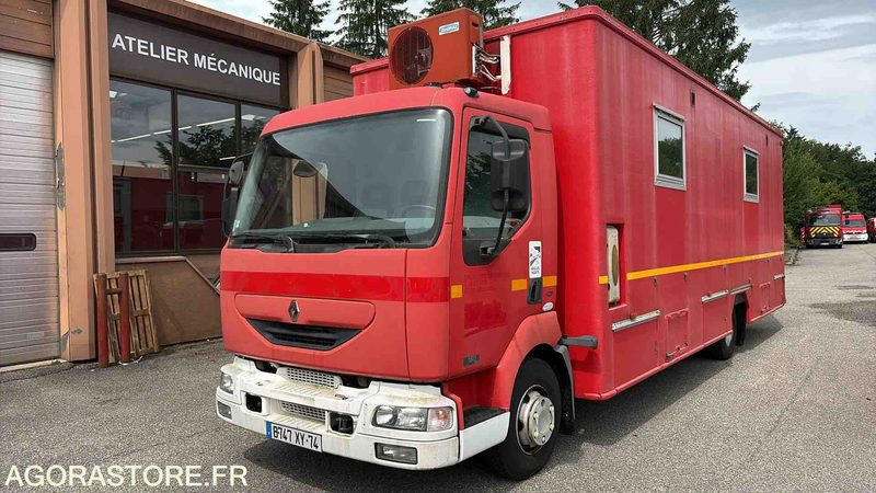 Renault Midlum 180 - 27 173 kms 8747 XY 74 - Камион: снимка 2 Renault Midlum 180 - 27 173 kms 8747 XY 74 - Камион: снимка 2