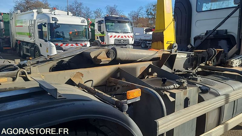 Renault Premium 380 - 2011 - 483100kms - BL055KP - Камион: снимка 2 Renault Premium 380 - 2011 - 483100kms - BL055KP - Камион: снимка 2