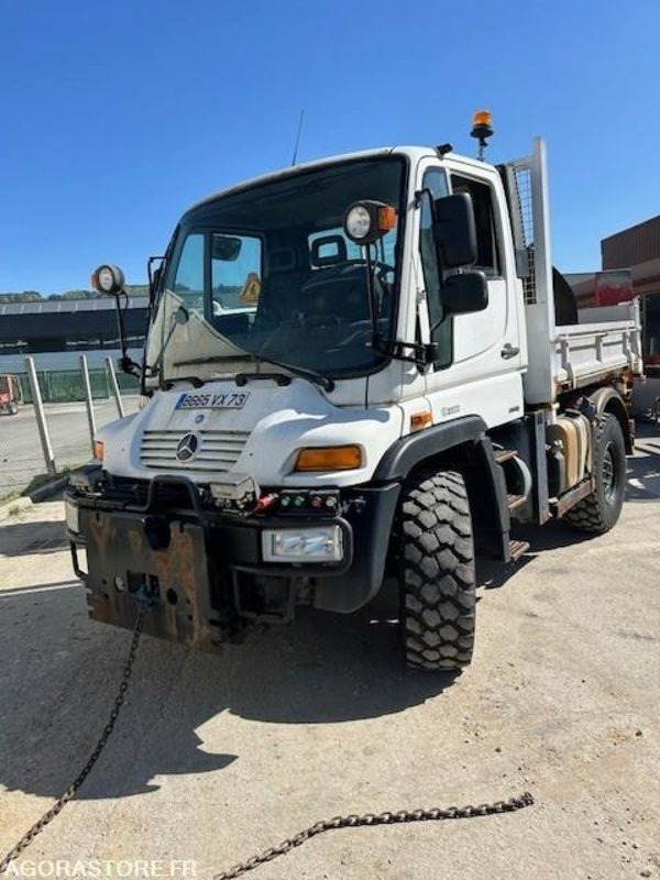 UNIMOG U300C VERSION COMMUNALE 2008 36900 KM - Камион: снимка 4 UNIMOG U300C VERSION COMMUNALE 2008 36900 KM - Камион: снимка 4