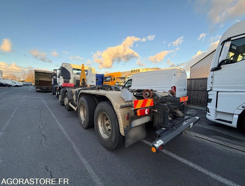 VOLVO FM12 380 - 2004 - 636 982 - Камион: снимка 4 VOLVO FM12 380 - 2004 - 636 982 - Камион: снимка 4