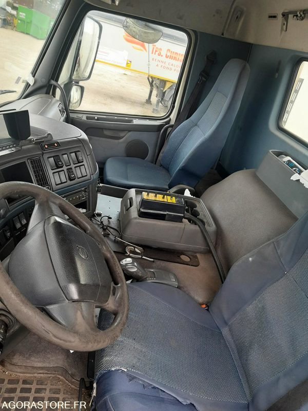 VOLVO19T/BRAS - DZ565JP - 2006 / 540 882 KM - Камион: снимка 4 VOLVO19T/BRAS - DZ565JP - 2006 / 540 882 KM - Камион: снимка 4