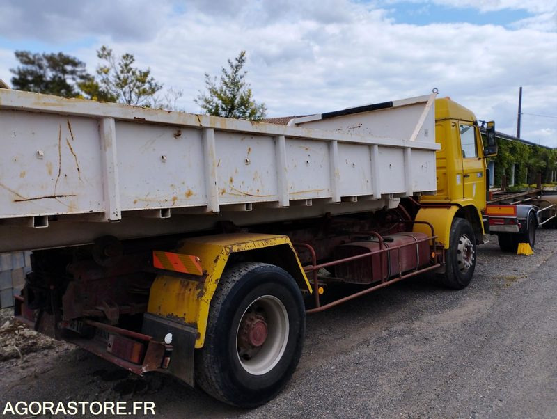 Camion RENAULT AMPLIROLL- 1988 - 838556 KMS - Камион: снимка 2 Camion RENAULT AMPLIROLL- 1988 - 838556 KMS - Камион: снимка 2