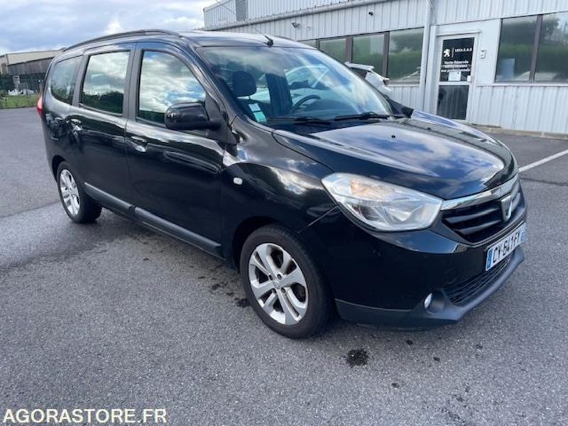 LODGY PRESTIGE 1.2 Tce 115cv. 09/2013. 161100 KM - Лек автомобил: снимка 4 LODGY PRESTIGE 1.2 Tce 115cv. 09/2013. 161100 KM - Лек автомобил: снимка 4
