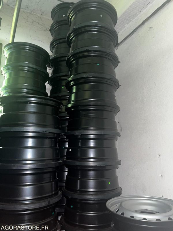 LOT DE 56 JANTES TOLE POUR FORD RANGER 17 POUCES R1-1974 - Инструмент/ Оборудване: снимка 2 LOT DE 56 JANTES TOLE POUR FORD RANGER 17 POUCES R1-1974 - Инструмент/ Оборудване: снимка 2