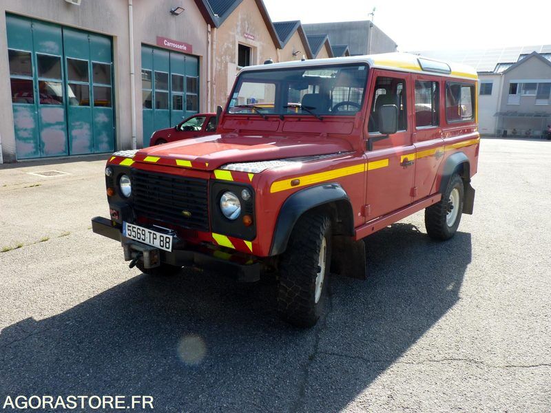 Land Rover Defender Long - Джип: снимка 2 Land Rover Defender Long - Джип: снимка 2