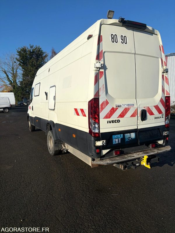 Fourgon iveco 70C17 (7 T) - 142000 - 2016 - Лекотоварен автомобил: снимка 2 Fourgon iveco 70C17 (7 T) - 142000 - 2016 - Лекотоварен автомобил: снимка 2