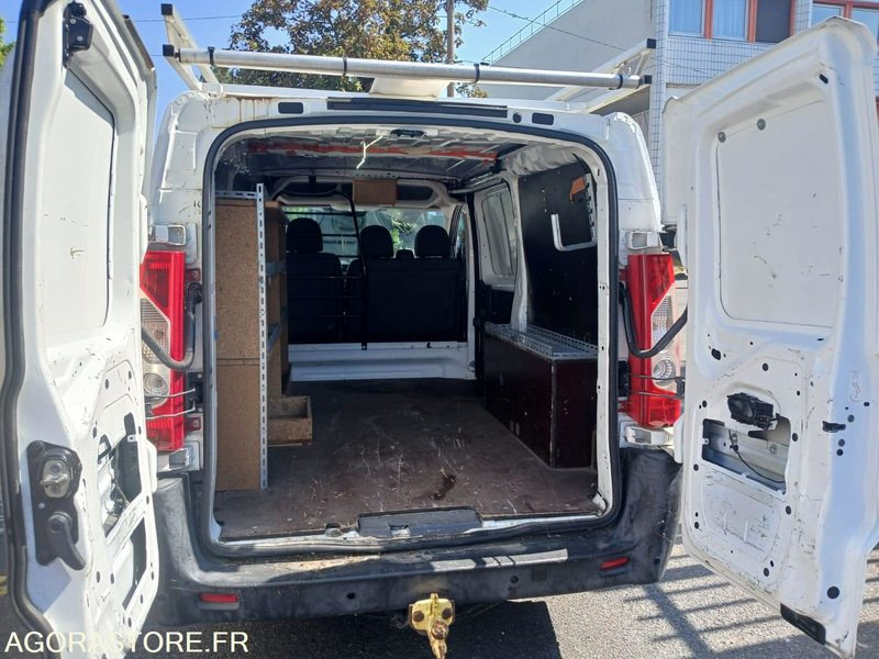 Peugeot expert 2.0 hdi L1H2 125cv 2013 154891 KM - Лекотоварен автомобил: снимка 3 Peugeot expert 2.0 hdi L1H2 125cv 2013 154891 KM - Лекотоварен автомобил: снимка 3