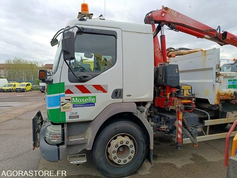 Renault midlum 757 BFS 57 - Лекотоварен автомобил: снимка 4 Renault midlum 757 BFS 57 - Лекотоварен автомобил: снимка 4