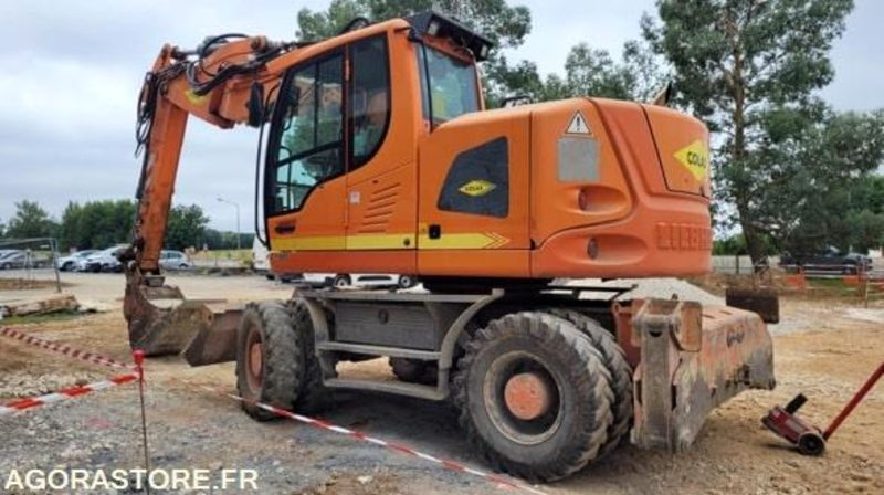 Liebherr A918 COMPACT - 2014 / 15000 HEURES - Багер: снимка 3 Liebherr A918 COMPACT - 2014 / 15000 HEURES - Багер: снимка 3