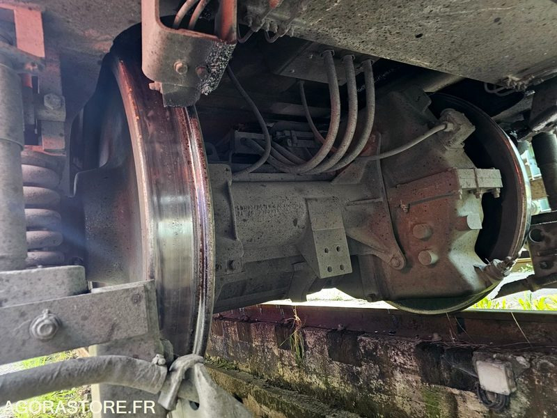 Строително оборудване Locomotive Alstom BB27000 (matricule BB27064): снимка 11 Строително оборудване Locomotive Alstom BB27000 (matricule BB27064): снимка 11