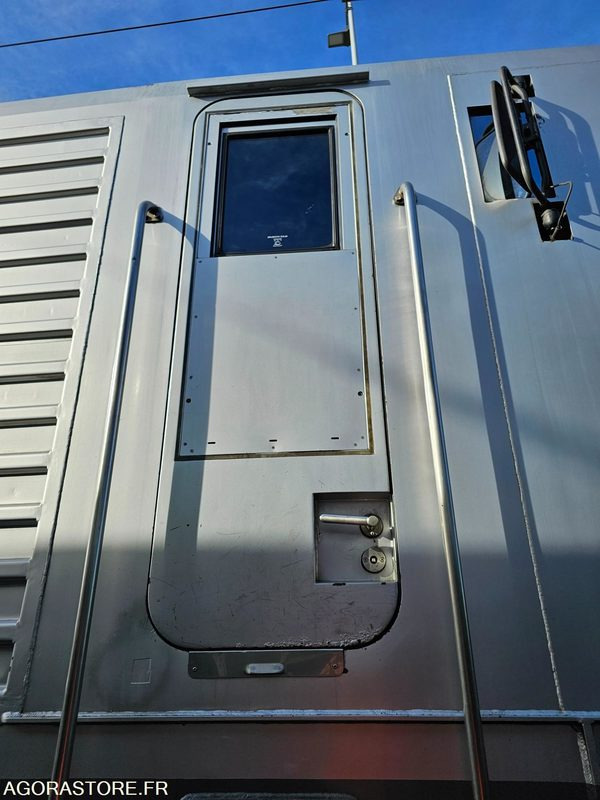 Строително оборудване Locomotive Alstom BB27000 (matricule BB27064): снимка 13 Строително оборудване Locomotive Alstom BB27000 (matricule BB27064): снимка 13