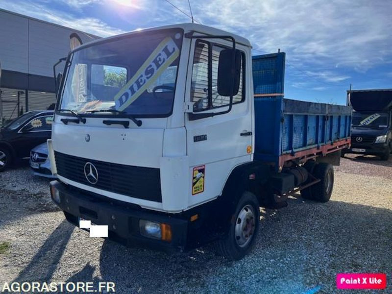 MERCEDES 809 D BENNE 7T5 - 1990 - 186 490km NOMBREUX TRAVAUX EFFECTUES/FACTURES - Бус самосвал: снимка 1 MERCEDES 809 D BENNE 7T5 - 1990 - 186 490km NOMBREUX TRAVAUX EFFECTUES/FACTURES - Бус самосвал: снимка 1