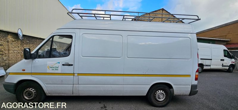 MERCEDES SPRINT 208 DM188SY - Товарен бус: снимка 2 MERCEDES SPRINT 208 DM188SY - Товарен бус: снимка 2
