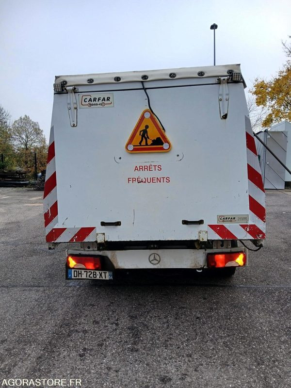 MERCEDES SPRINTER ANNEE 2014 - Бус самосвал: снимка 3 MERCEDES SPRINTER ANNEE 2014 - Бус самосвал: снимка 3