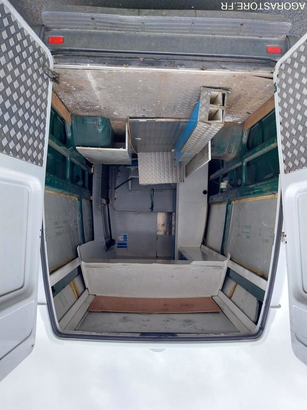 MERCEDES Sprinter 411CDI Fourgon L4 VASP 2004 148238Km ROULANT PRO UNIQUEMENT - Товарен бус: снимка 2 MERCEDES Sprinter 411CDI Fourgon L4 VASP 2004 148238Km ROULANT PRO UNIQUEMENT - Товарен бус: снимка 2