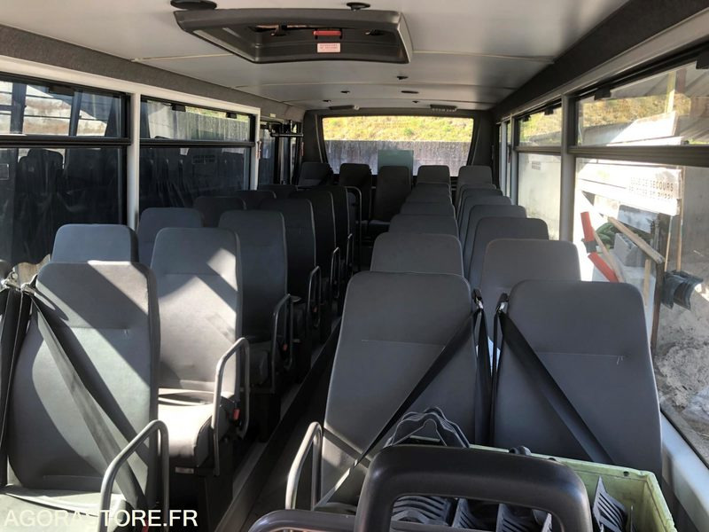 MINI-BUS MERCEDES VARIO - 127178 kms - 2000 - Микробус, Пътнически бус: снимка 3 MINI-BUS MERCEDES VARIO - 127178 kms - 2000 - Микробус, Пътнически бус: снимка 3